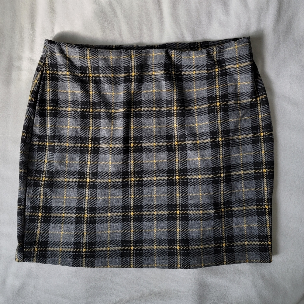 Eclipse Plaid Mini Skirt L